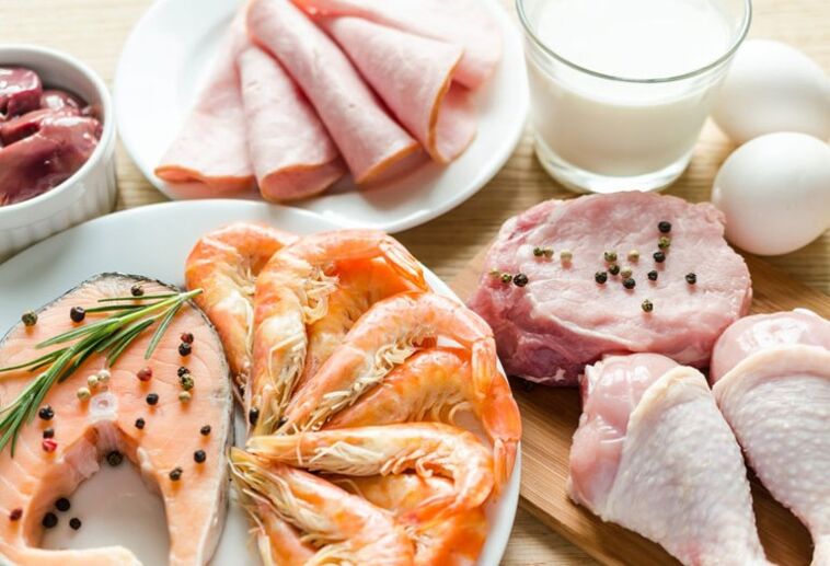 Месо и морски дарове